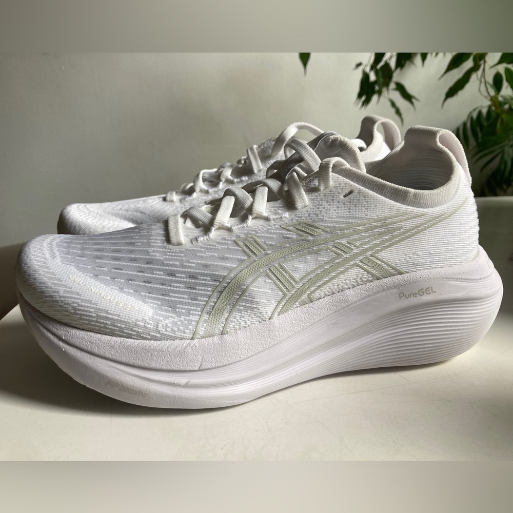 ASICS Gel Nimbus Women’s Running Shoes